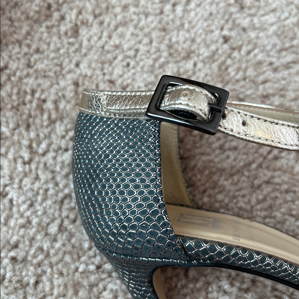 Bruno Magli Gold Embossed T- Strap Heels - Picture 6 of 9